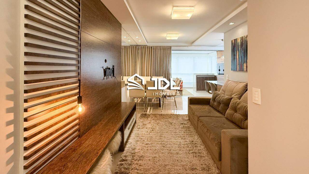 Apartamento à venda no bairro Vila Nova: