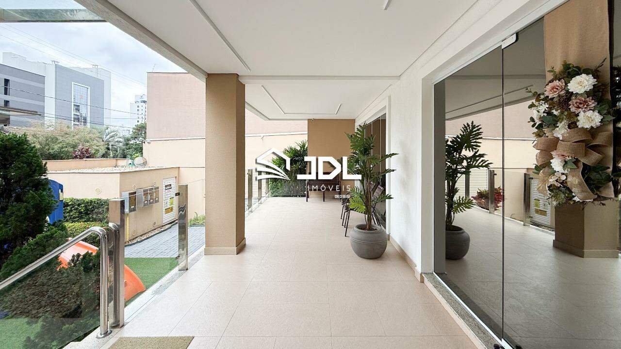 Apartamento à venda no bairro Vila Nova: