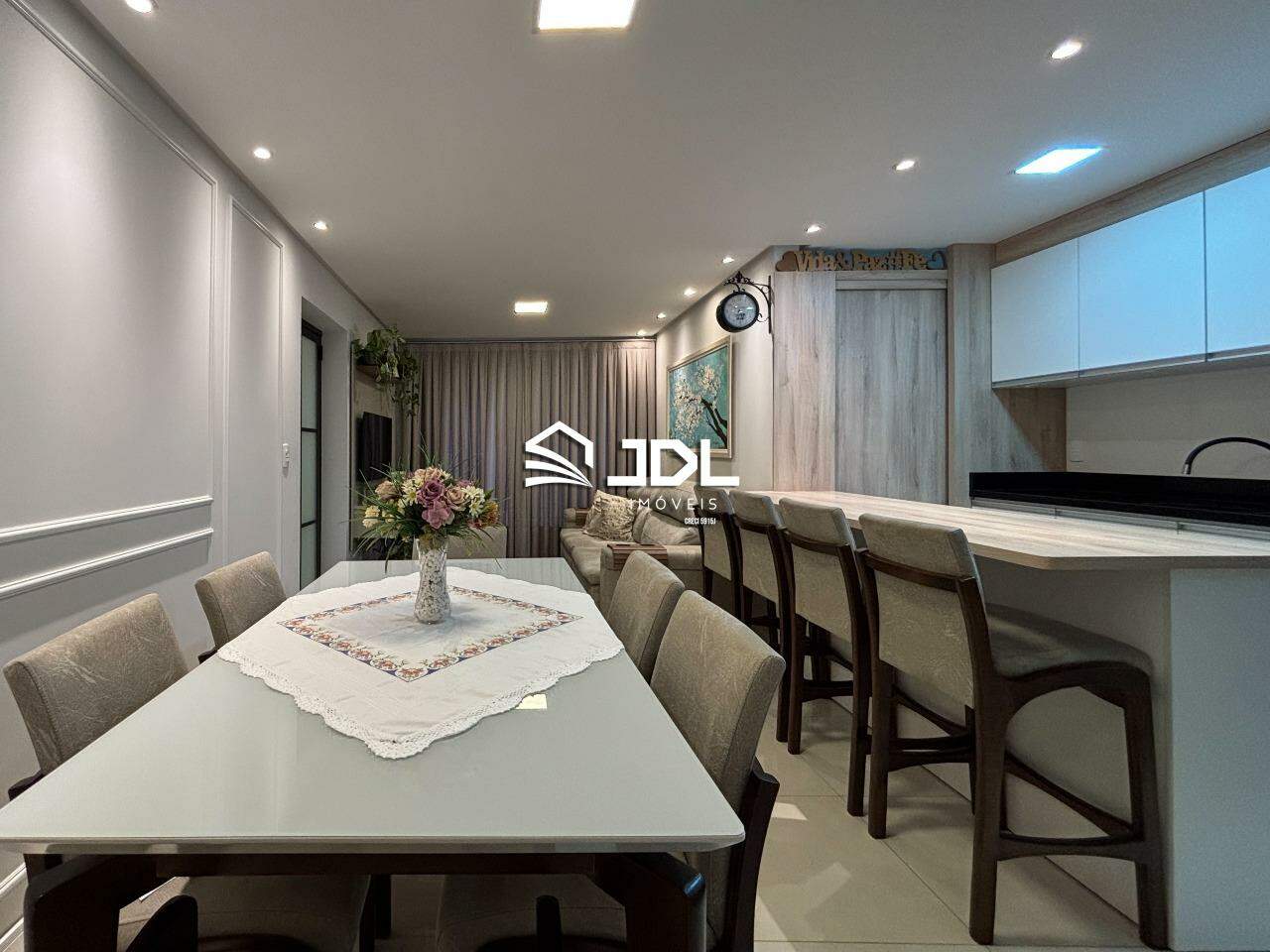Apartamento à venda no bairro Água Verde: 