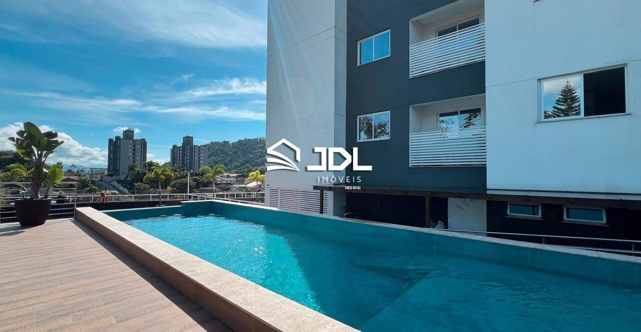 Apartamento à venda no bairro Água Verde: 