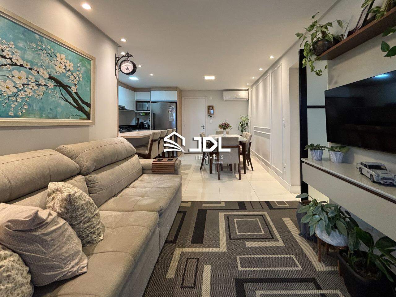 Apartamento à venda no bairro Água Verde: 