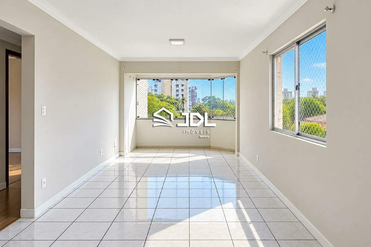 Apartamento à venda no bairro Victor Konder: 