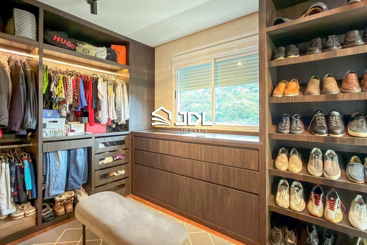 Apartamento à venda no bairro Itoupava Seca: 