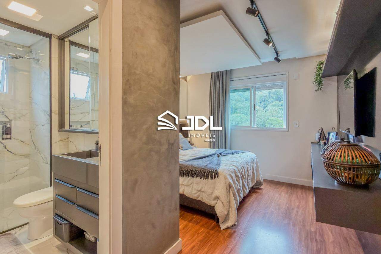 Apartamento à venda no bairro Itoupava Seca: 