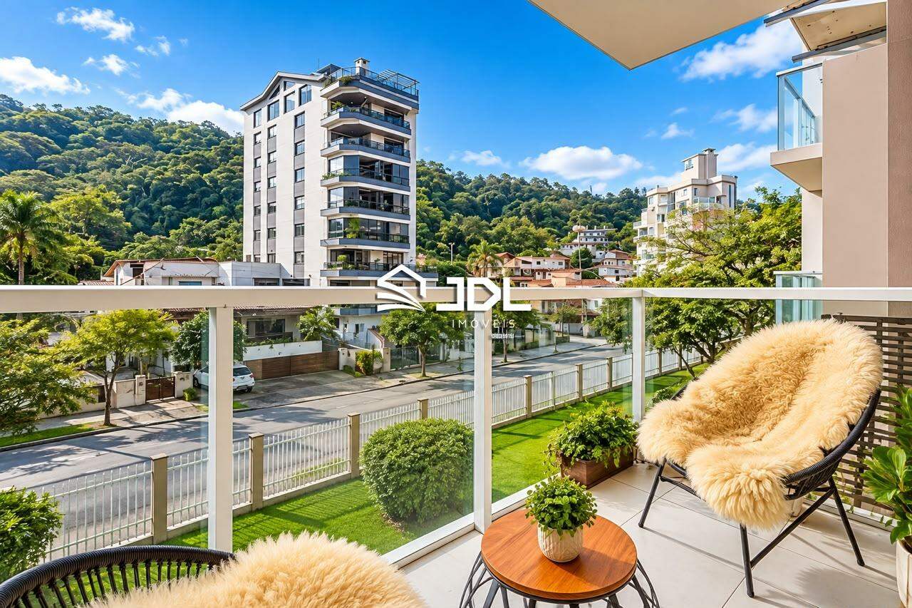 Apartamento à venda no bairro Ponta Aguda: 