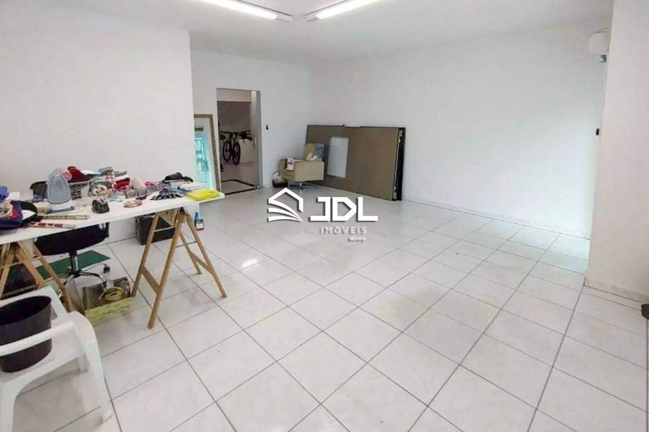 Casa à venda no bairro Ponta Aguda: 