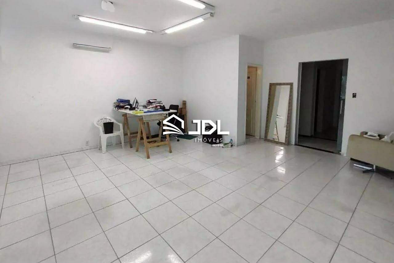 Casa à venda no bairro Ponta Aguda: 