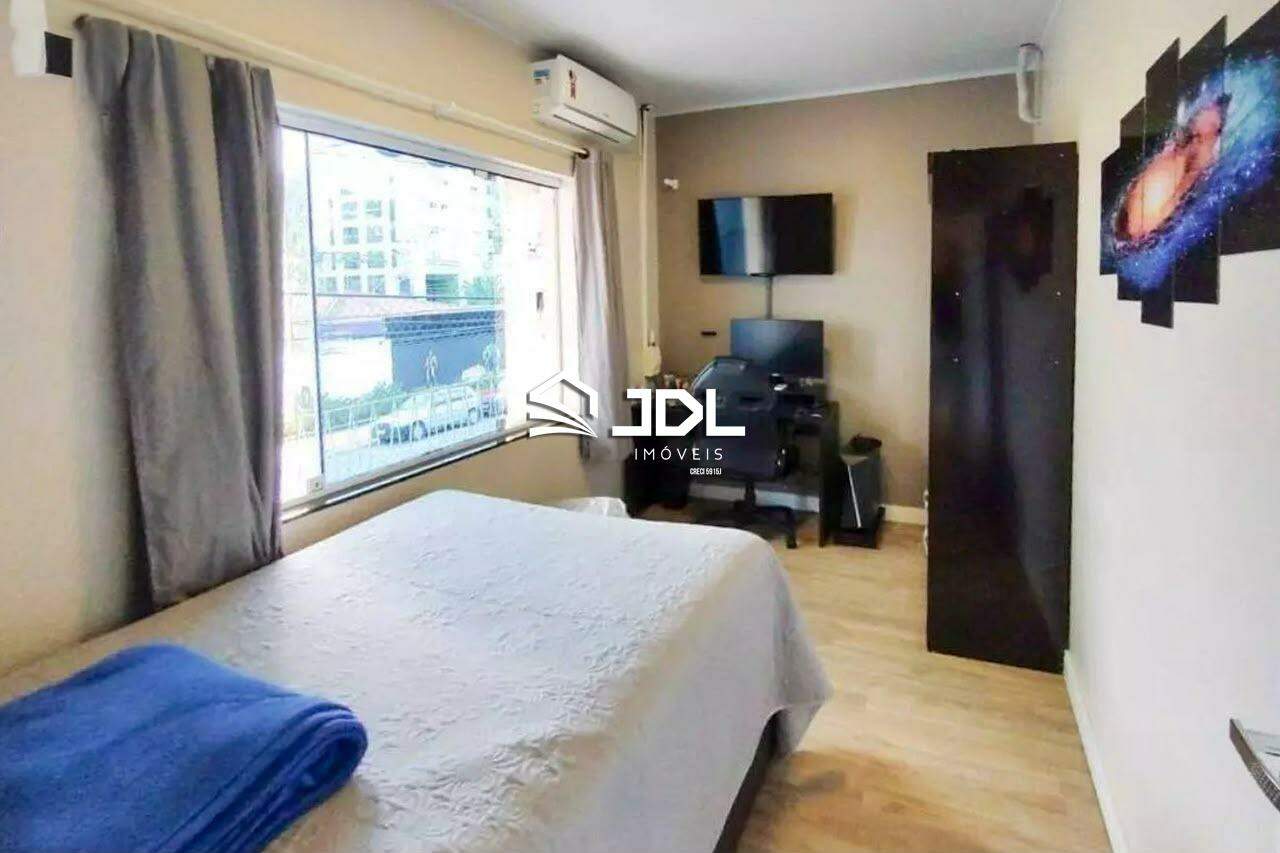 Casa à venda no bairro Ponta Aguda: 