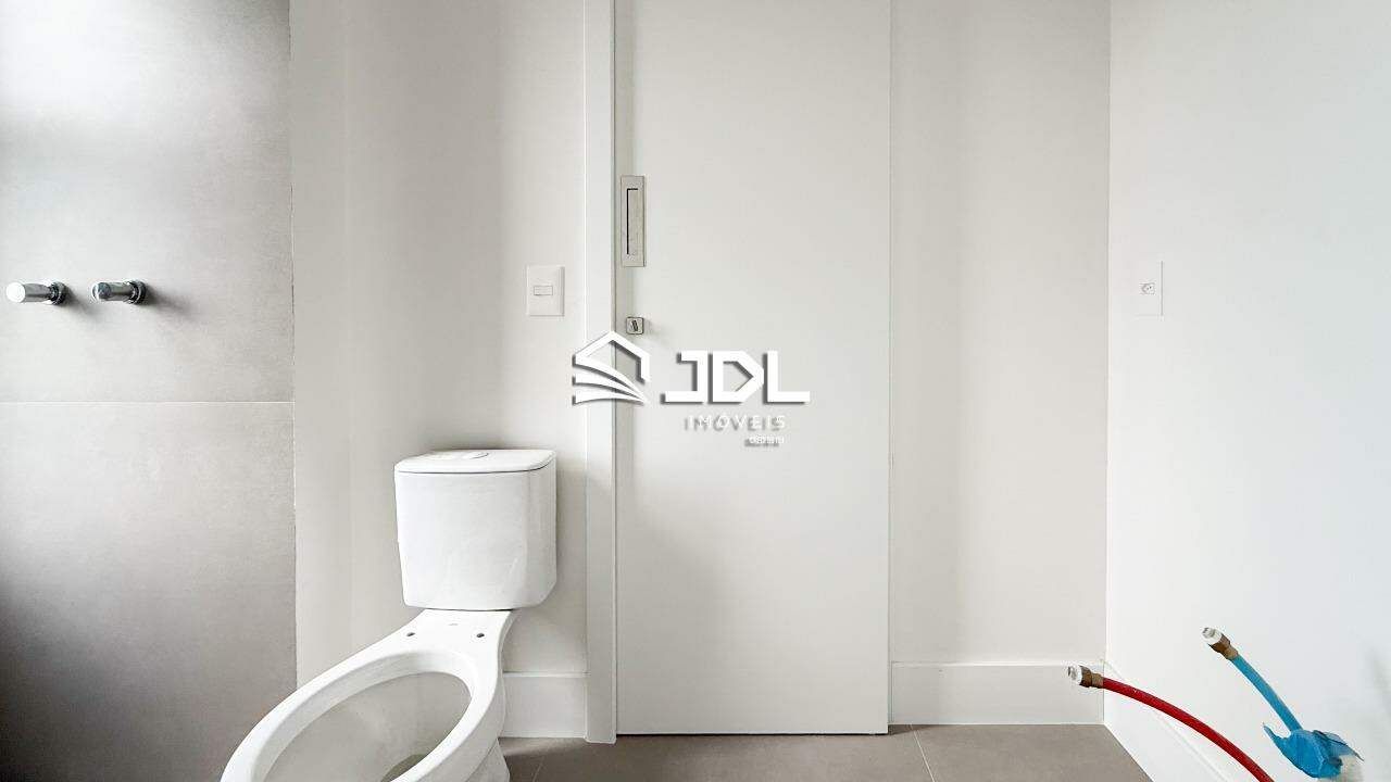 Apartamento à venda no bairro Vila Nova: 