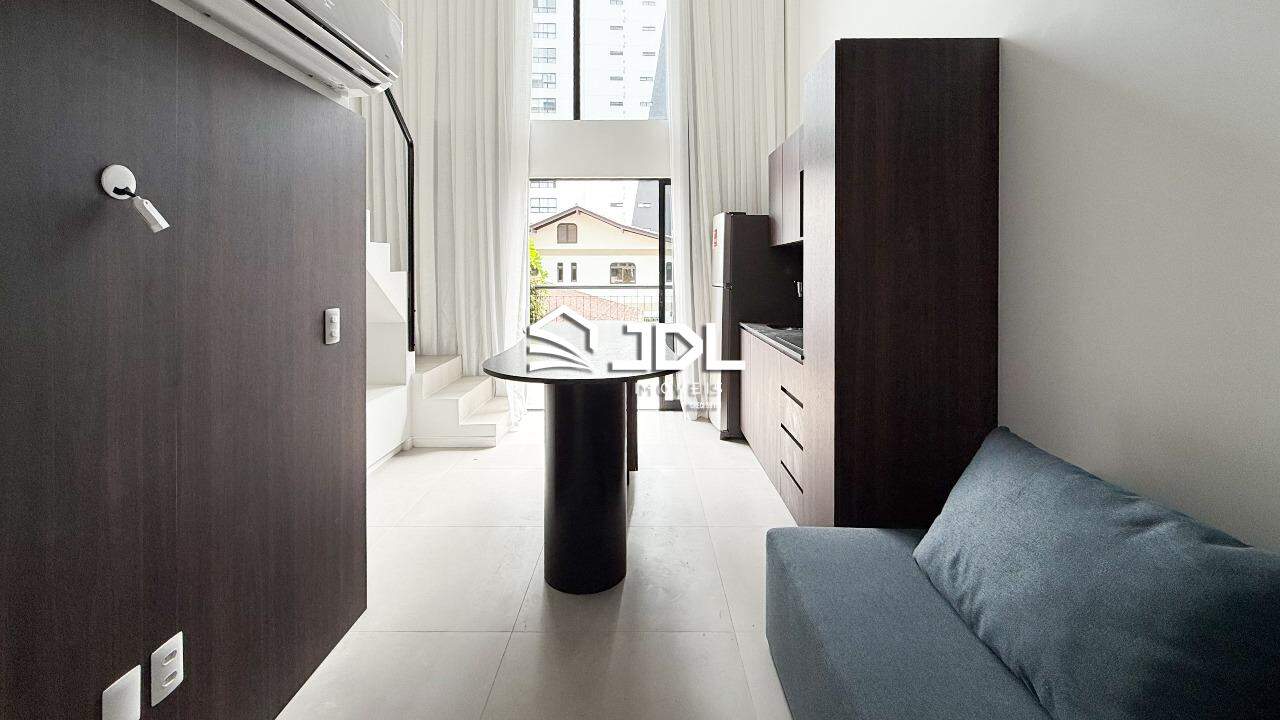 Apartamento à venda no bairro Vila Nova: