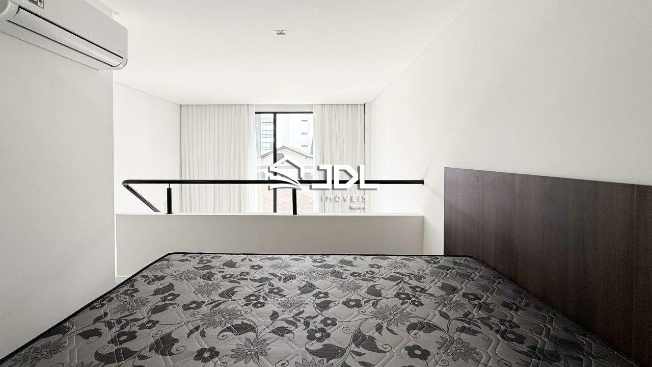 Apartamento à venda no bairro Vila Nova: