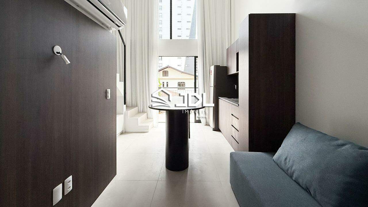 Apartamento à venda no bairro Vila Nova: