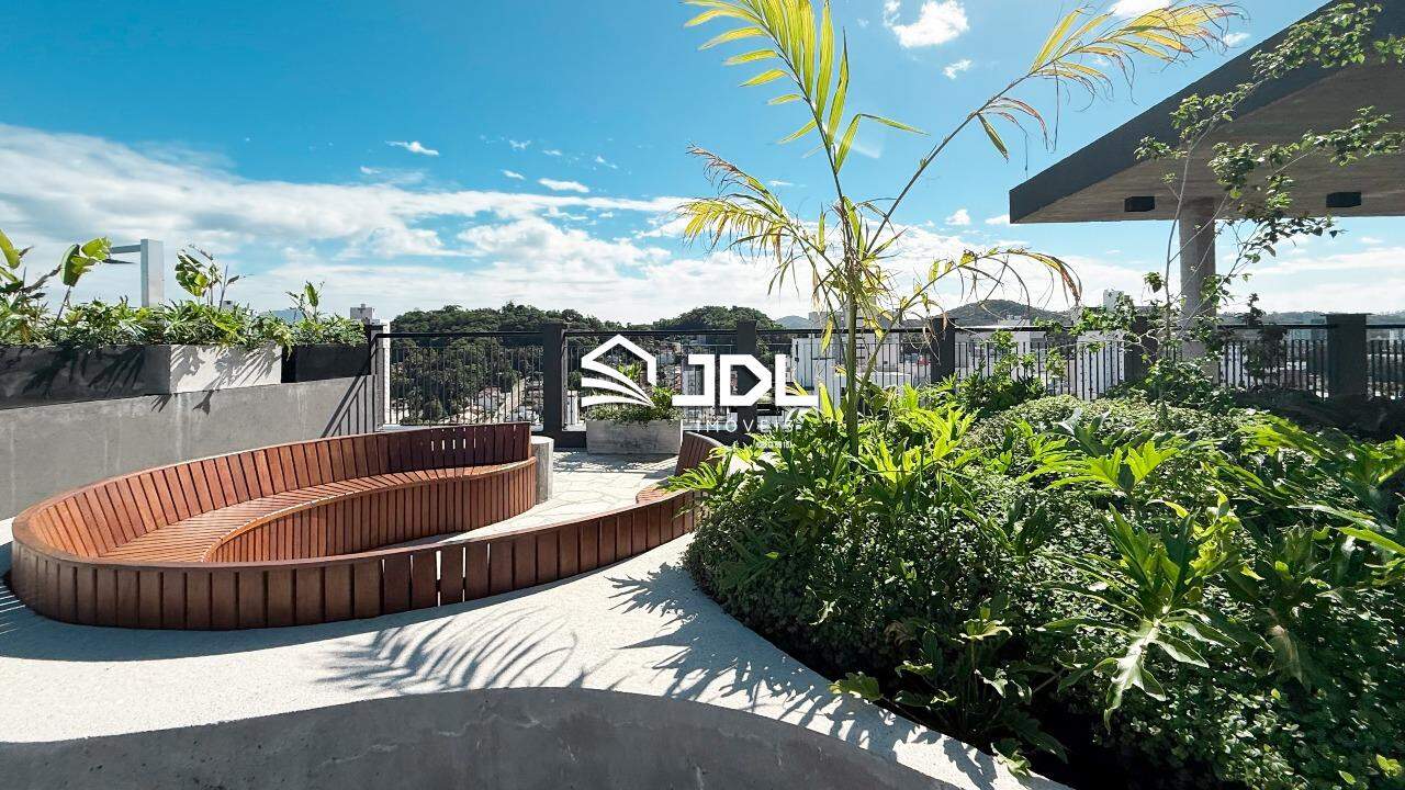 Apartamento à venda no bairro Vila Nova: