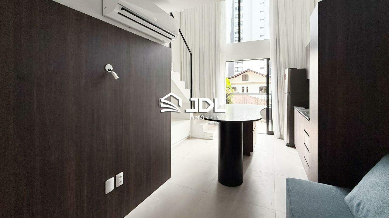 Apartamento à venda no bairro Vila Nova: