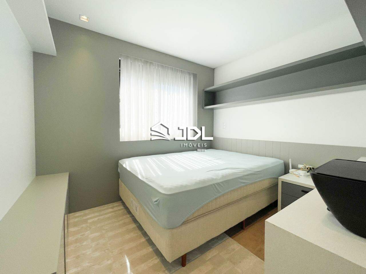 Apartamento à venda no bairro Velha: 