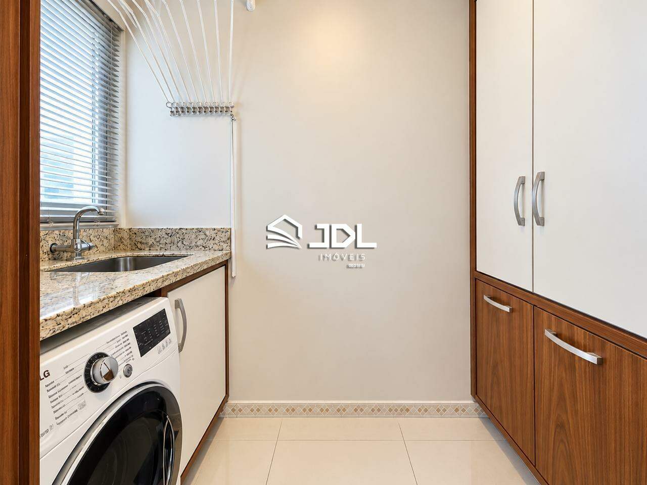 Apartamento à venda no bairro Do Salto: