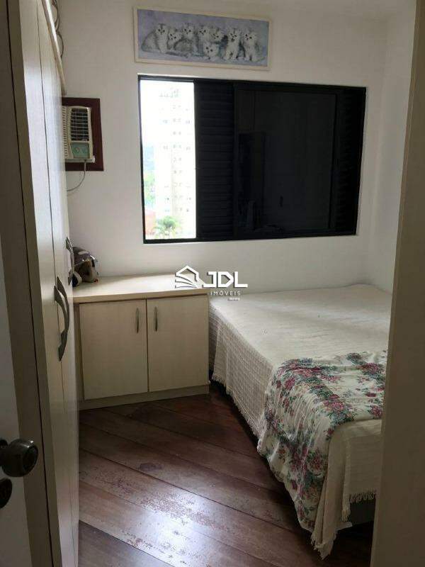 Apartamento à venda no bairro Ponta Aguda: 