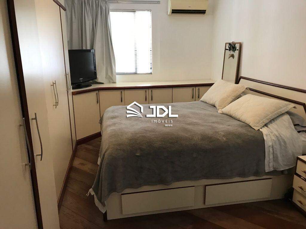 Apartamento à venda no bairro Ponta Aguda: 