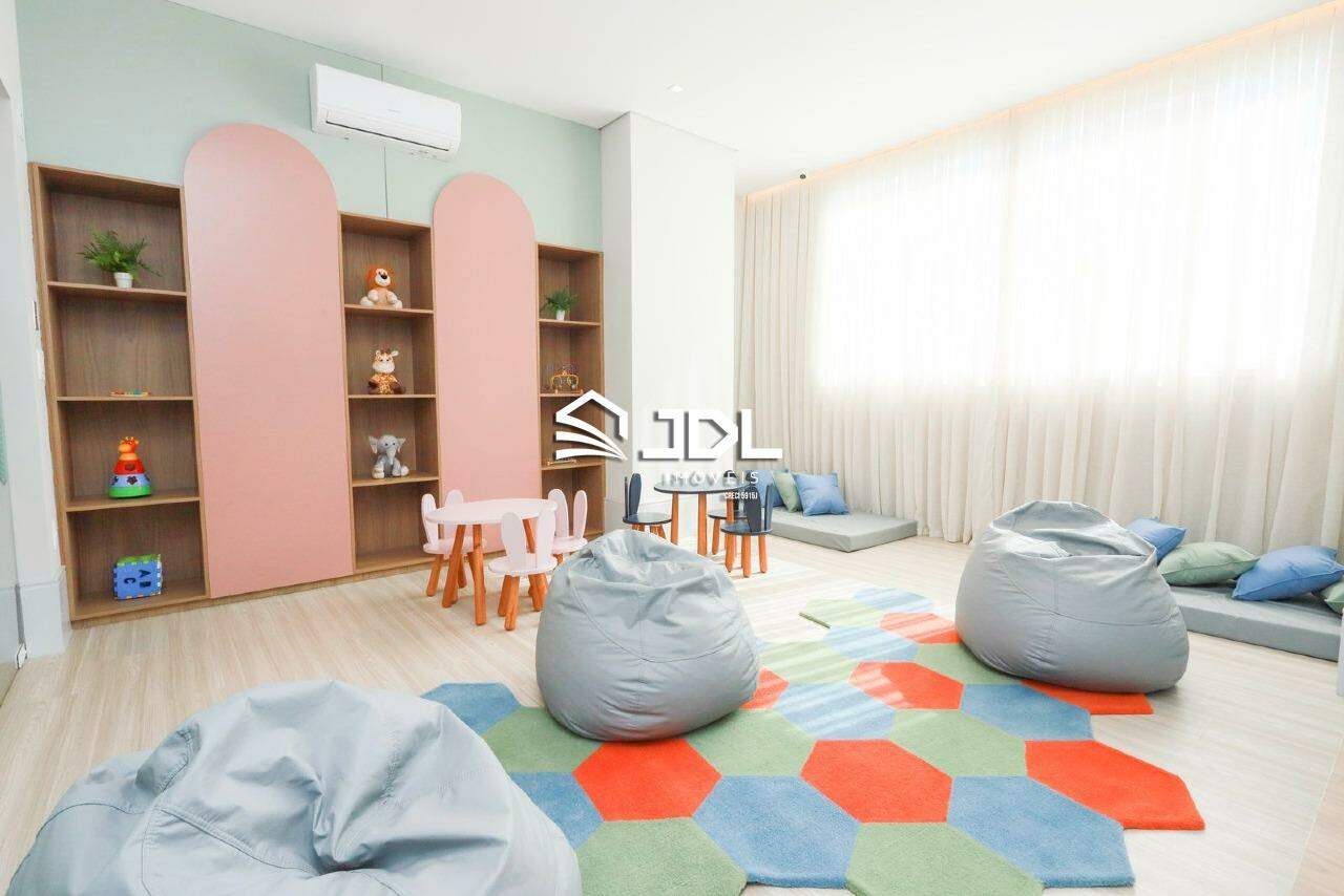 Apartamento à venda no bairro Praia Brava: