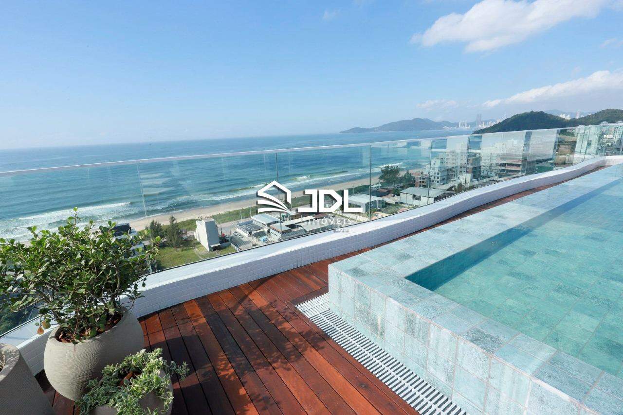 Apartamento à venda no bairro Praia Brava: