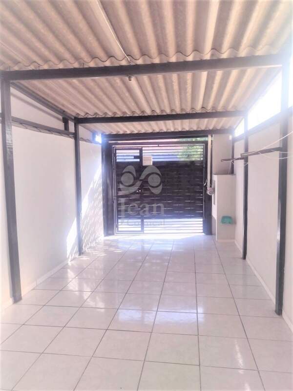 Sobrado à venda no Vila Caputera: 