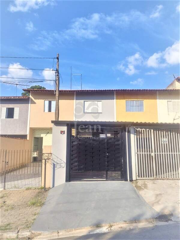 Sobrado à venda no Vila Caputera: 
