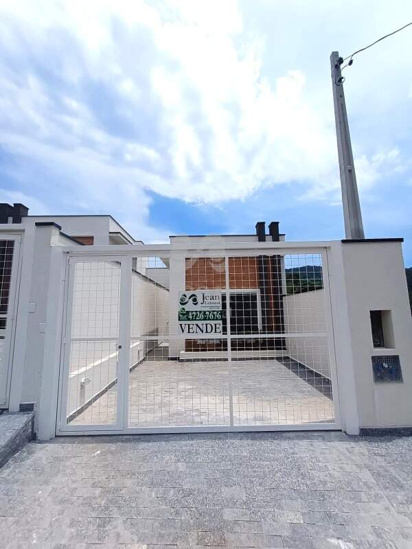 Casa à venda no Botujuru: 