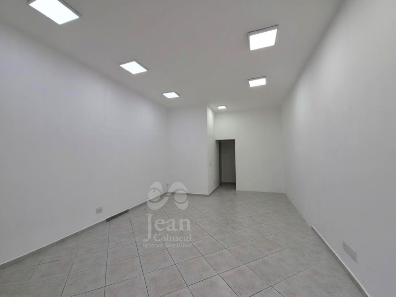 Salão Comercial para aluguel no Centro: 