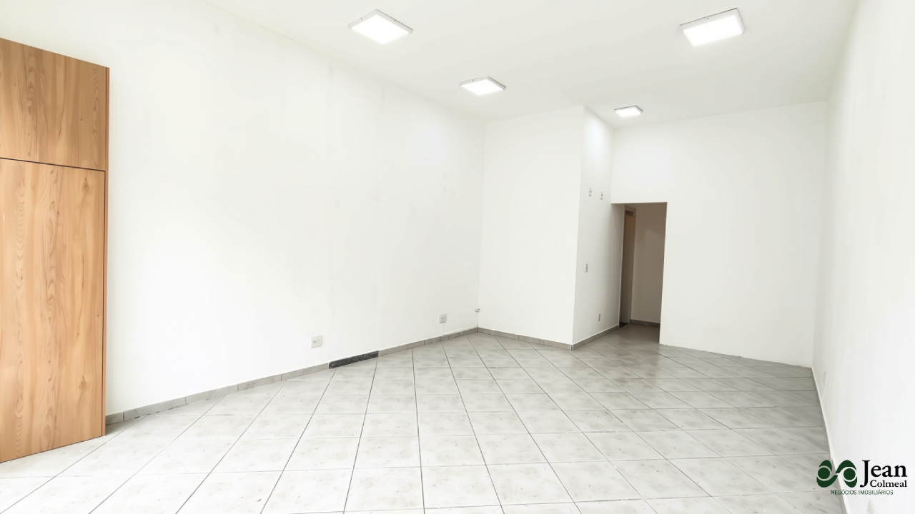 Salão Comercial para aluguel no Centro: 