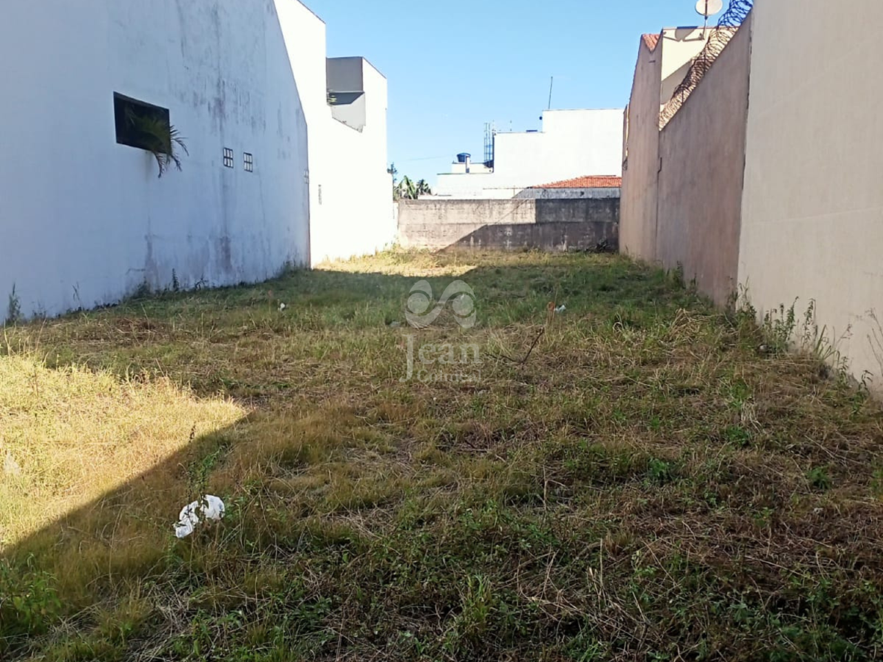 Terreno à venda no Via Figura: 