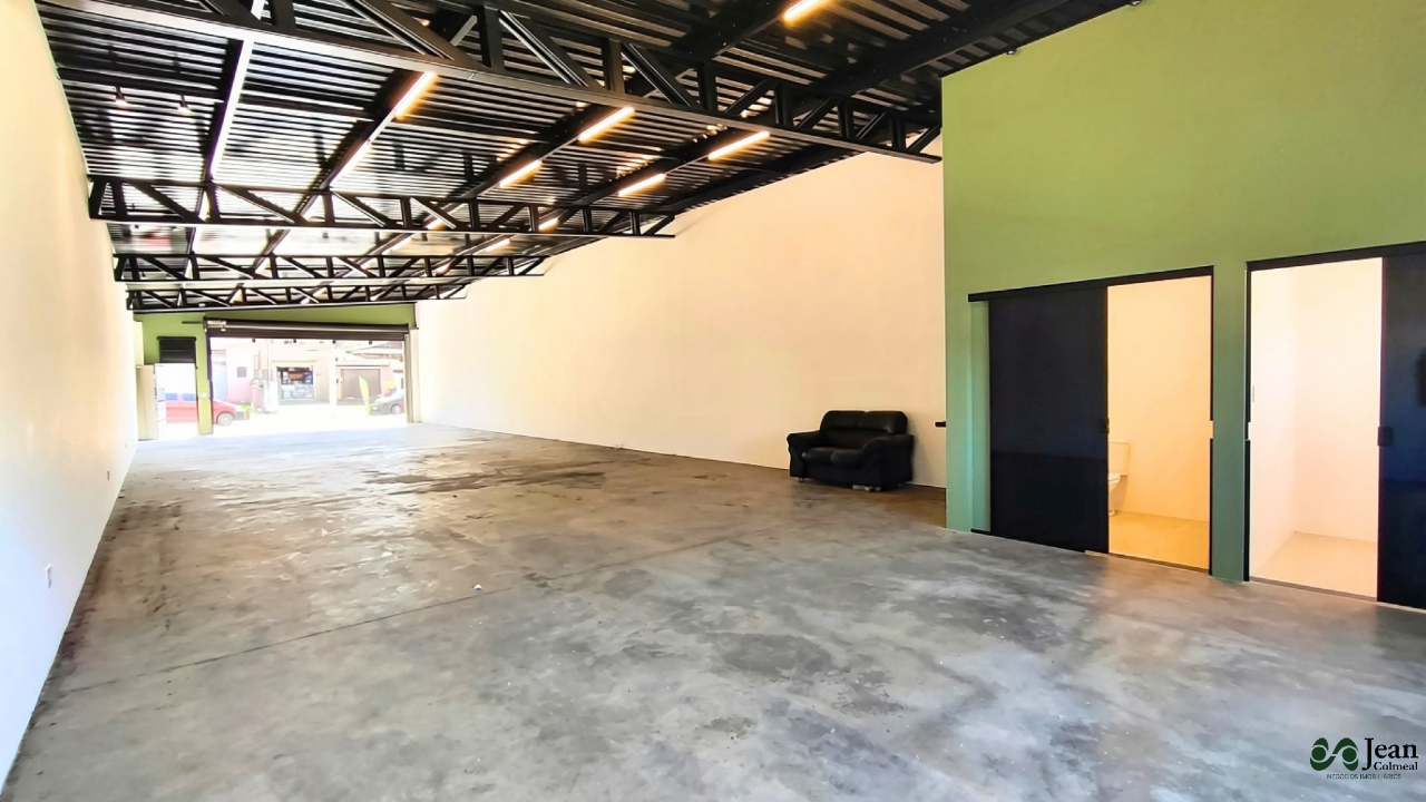 Salão Comercial para aluguel no Vila São Paulo: 