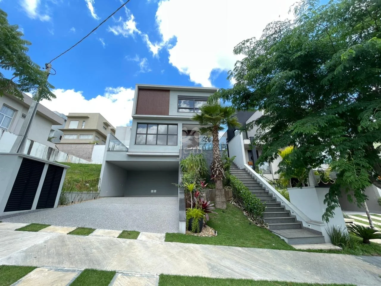 Casa em condomínio à venda no Fazenda Rodeio: 