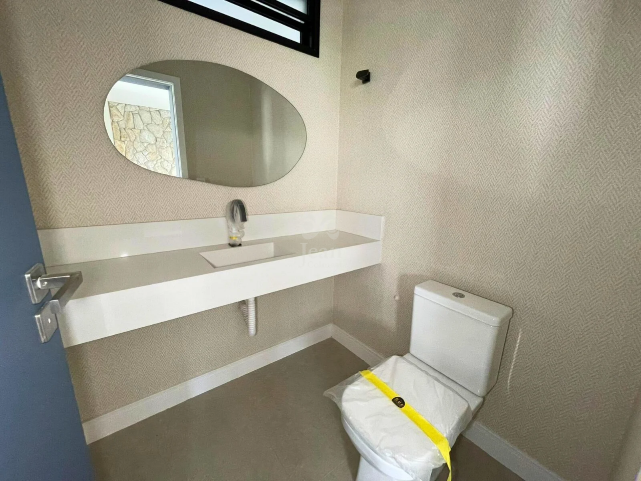 Casa em condomínio à venda no Fazenda Rodeio: 