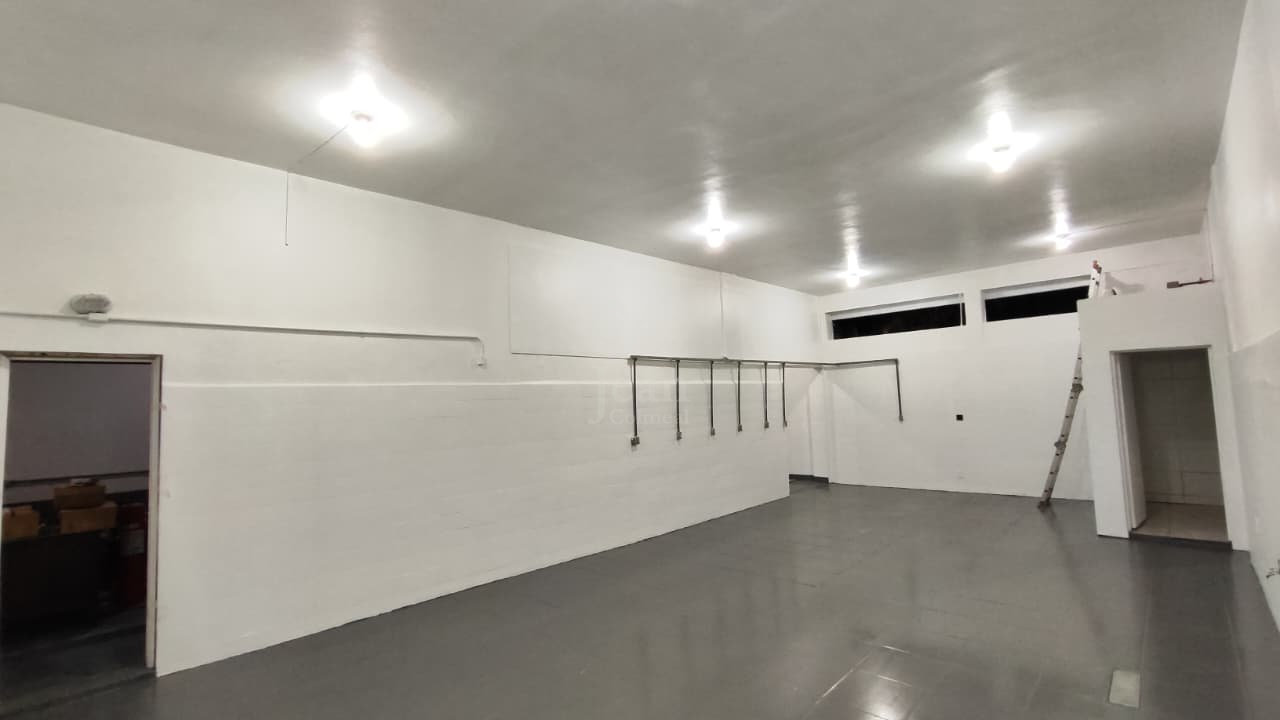 Salão Comercial para aluguel no Jardim Santista: 