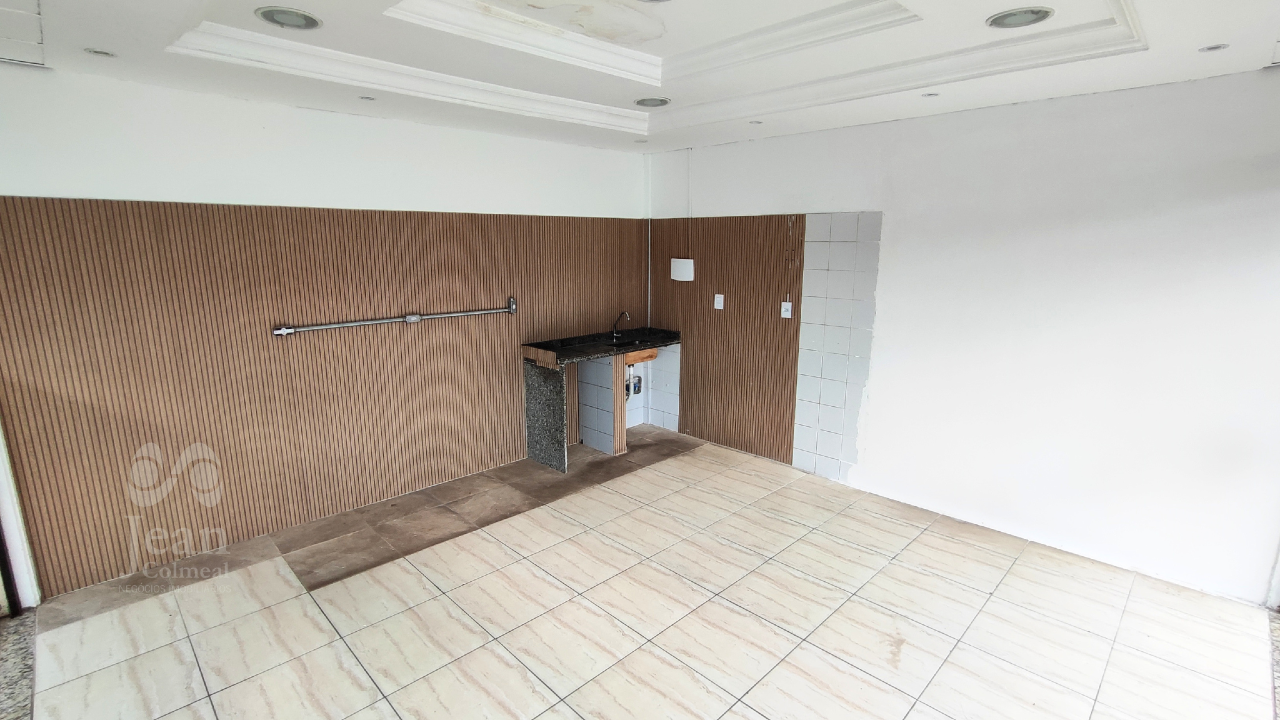 Sala Comercial à venda no Vila Mogilar: 