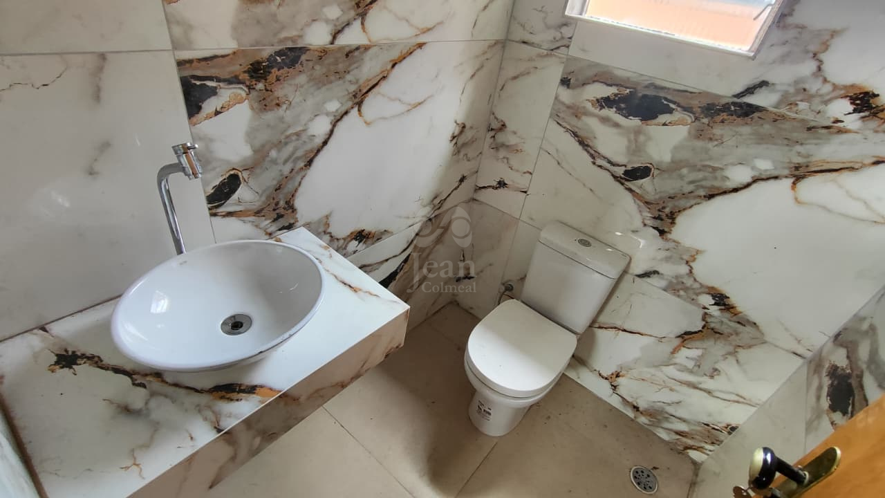 Galpão Comercial para aluguel no Jardim Rodeio: 
