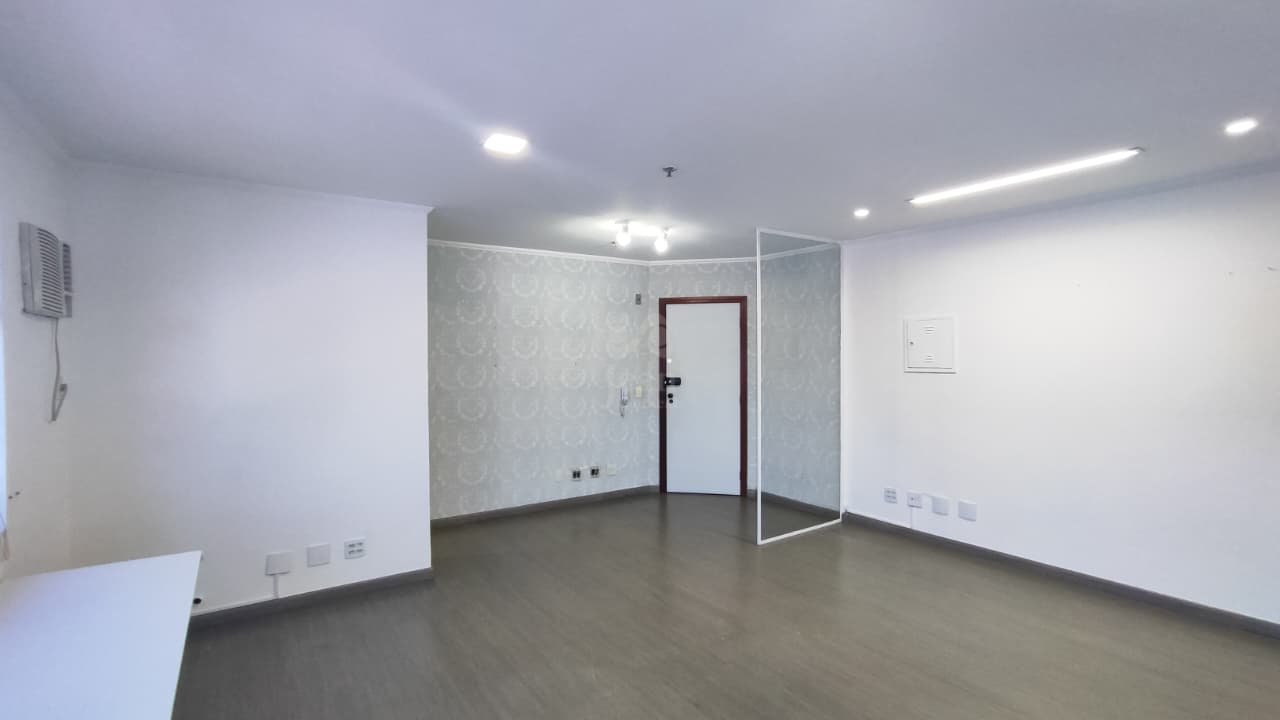 Sala Comercial para aluguel no Centro: 