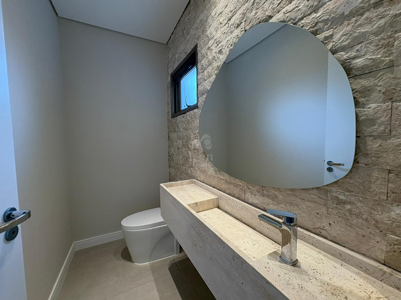 Casa em condomínio à venda no Fazenda Rodeio: 