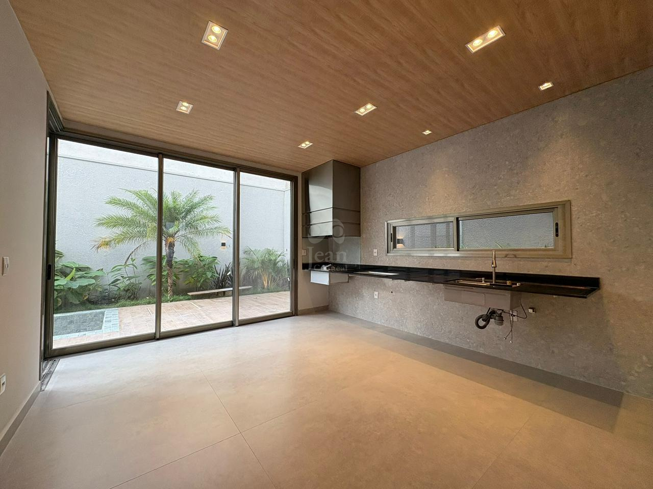 Casa em condomínio à venda no Fazenda Rodeio: 