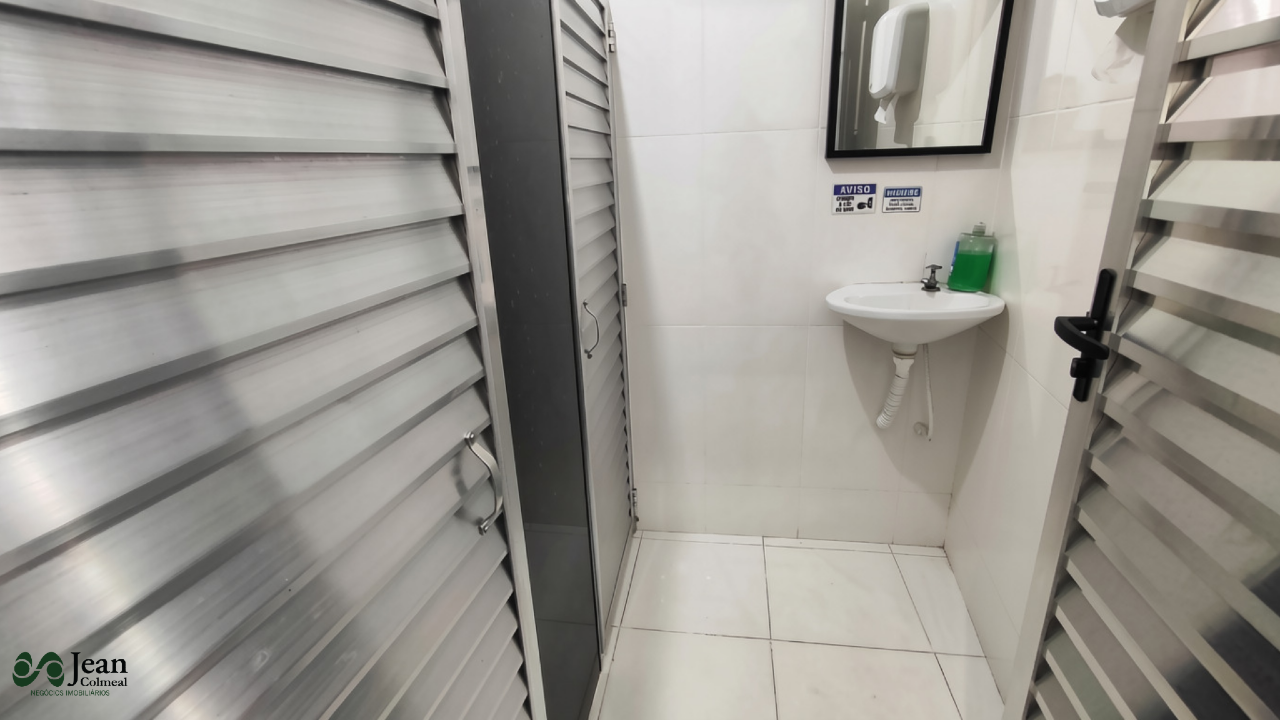 Sala Comercial para aluguel no Centro: 