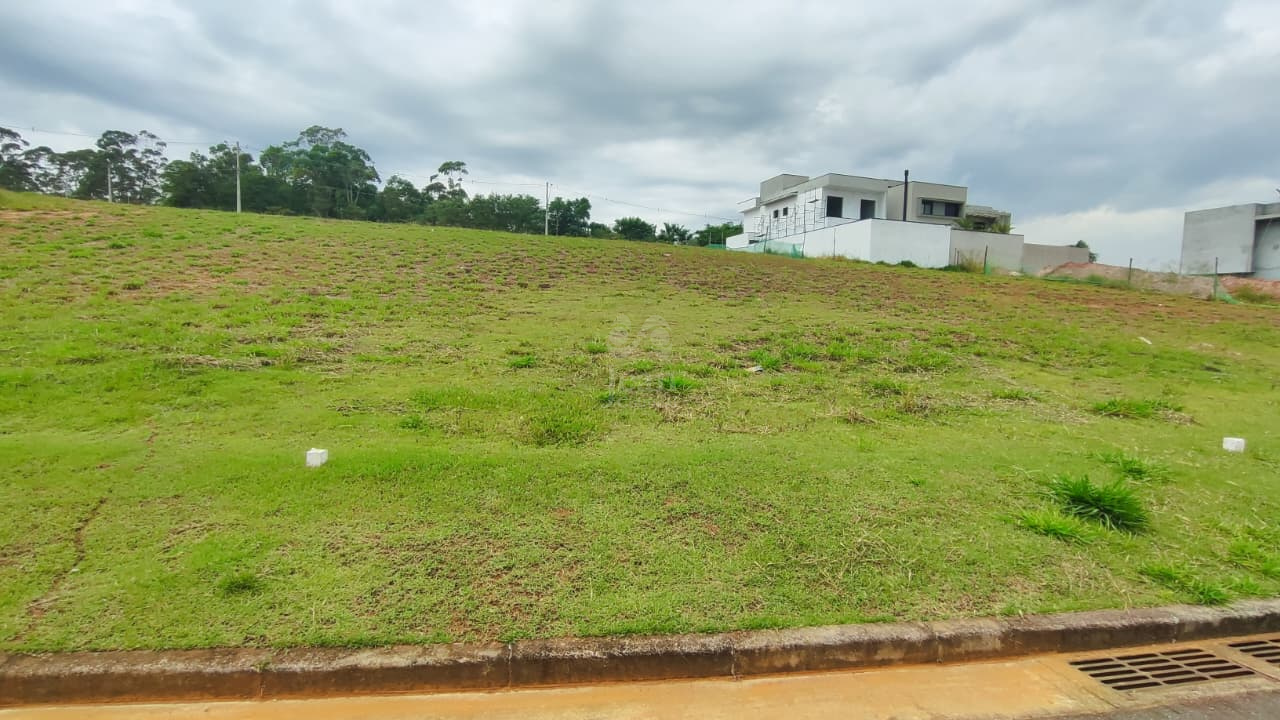 Terreno em Condomínio à venda no Porteira Preta: 