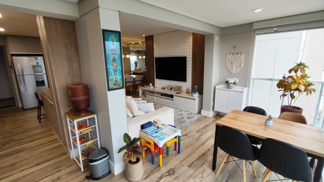 Apartamento à venda no Vila Nova Mogilar : 