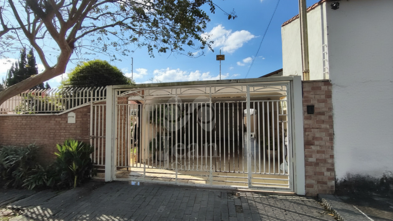 Casa térrea à venda no Vila Oliveira: 