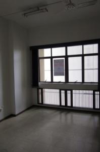 Sala à venda no Centro: 