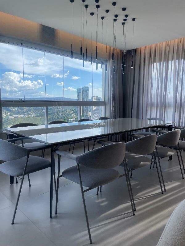 Apartamento à venda no Vila da Serra: Living 