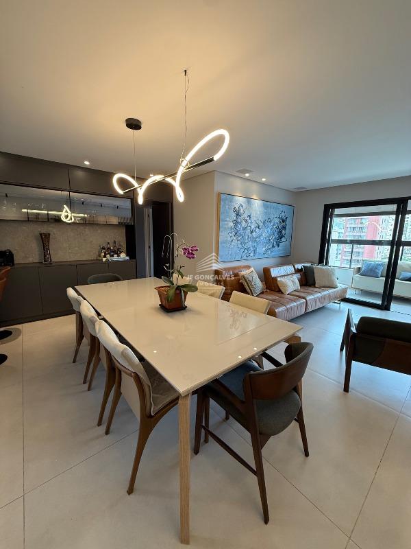 Apartamento à venda no Santo Antônio: 