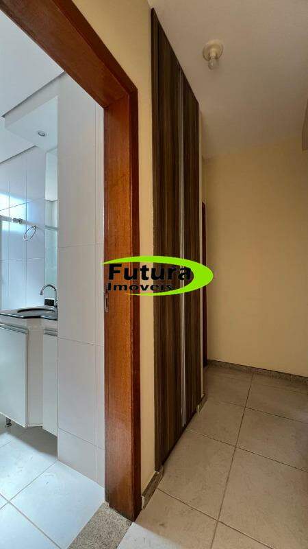 Apartamento à venda com 3 quartos, 80m² - Foto 9