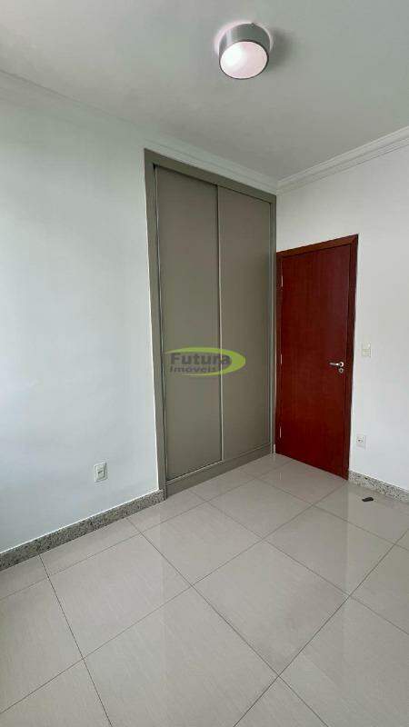 Cobertura à venda com 4 quartos, 206m² - Foto 14