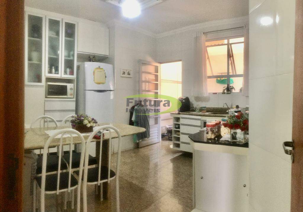 Cobertura à venda com 3 quartos, 218m² - Foto 8