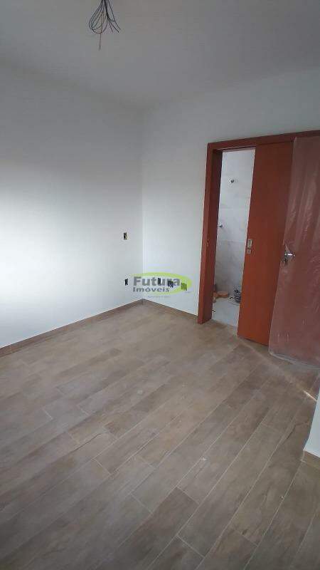 Apartamento à venda com 3 quartos, 78m² - Foto 3